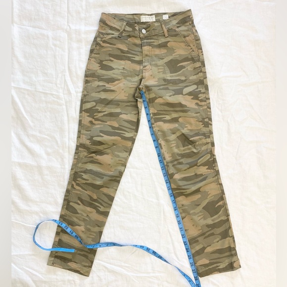 Lucky Brand THE CARGO Woodland Green Camouflage Camo Pants - Picture 4 of 14
